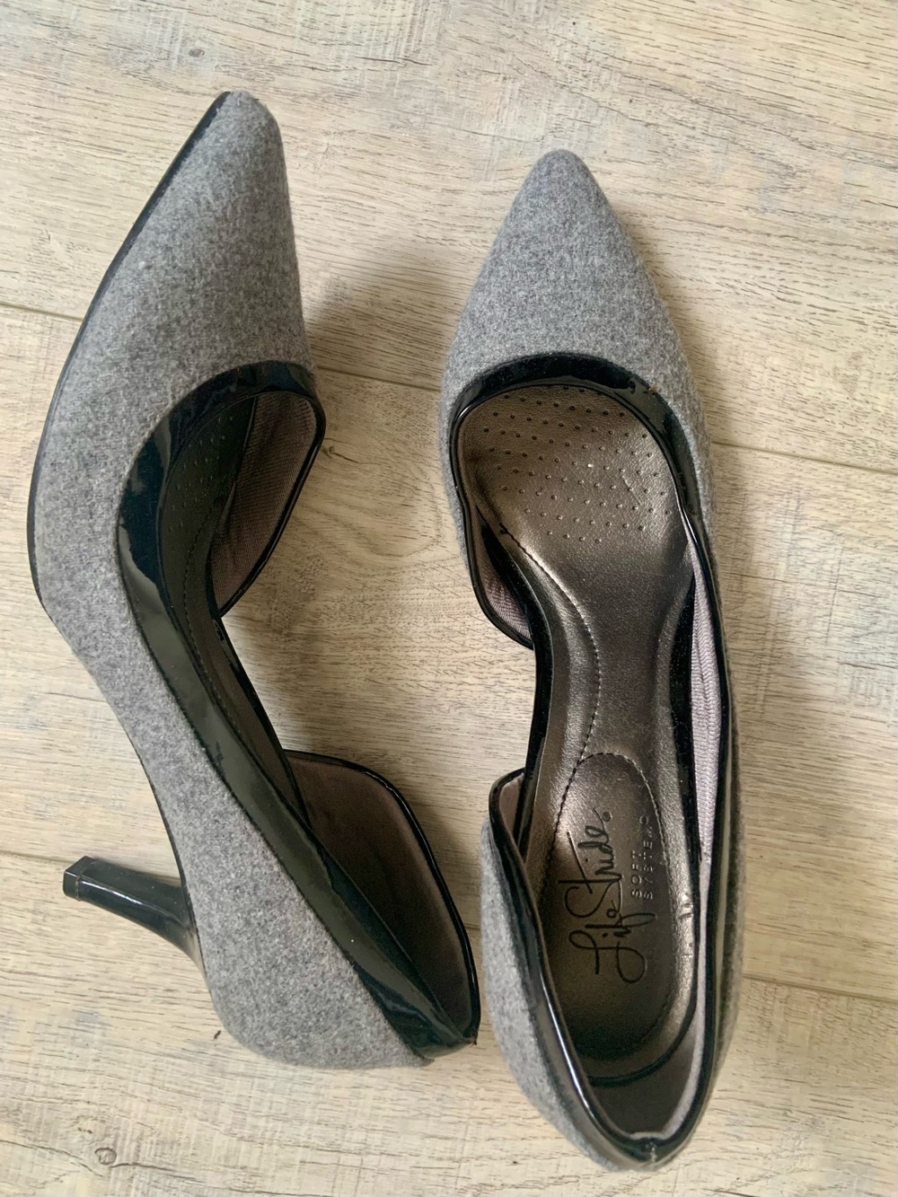 Life Stride Gray Pointed Toe D'Orsay Pumps with Patent Trim - Size 9 - Picture 2 of 5